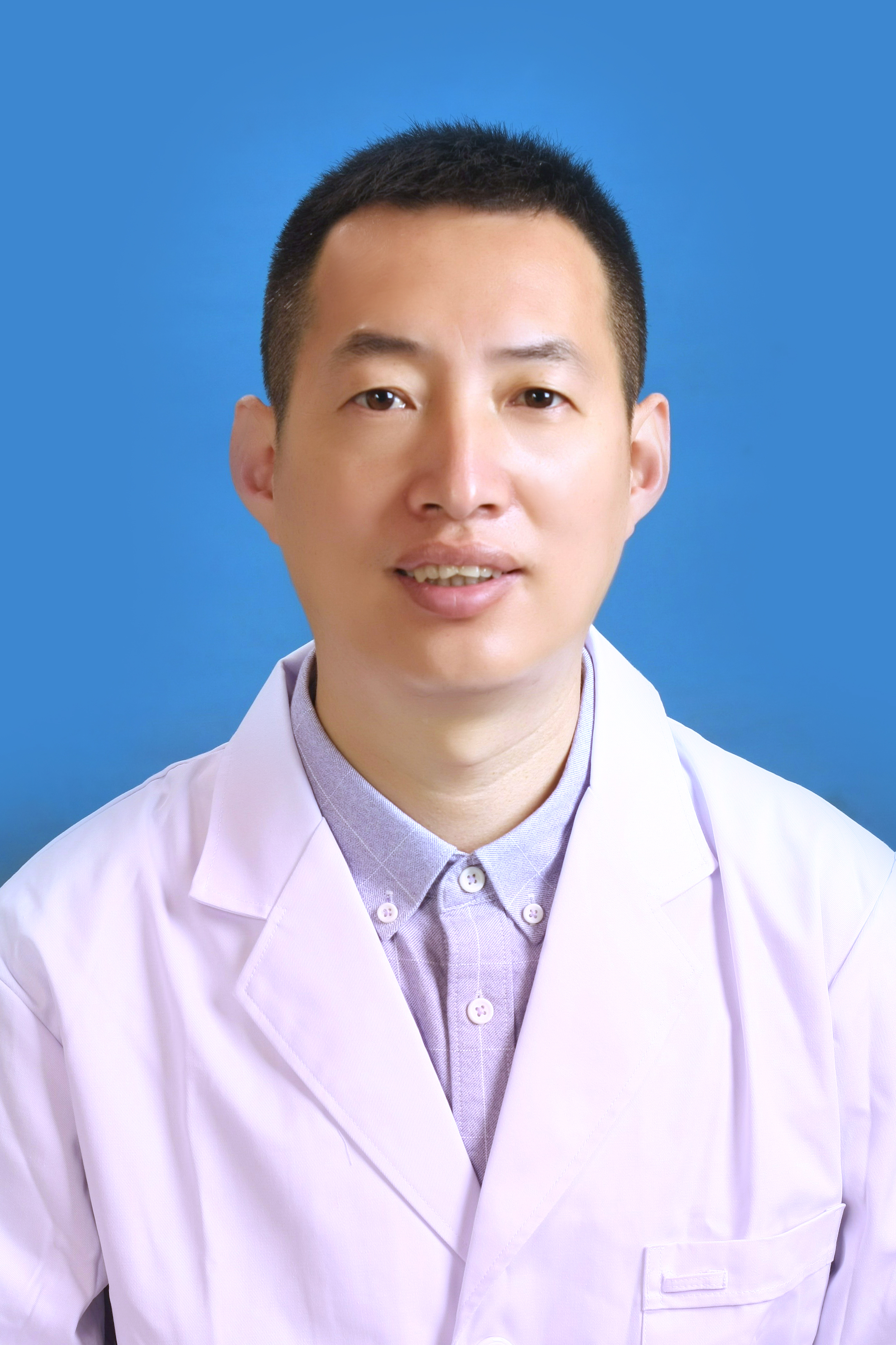 生育門(mén)診主任醫(yī)師 李剛